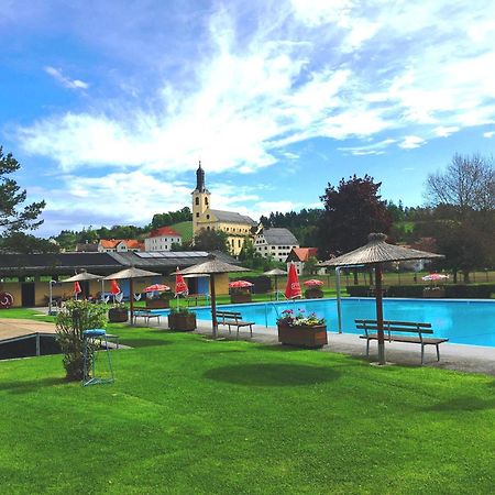 Ferienwohnung Am Freibad Leutschach Exteriér fotografie